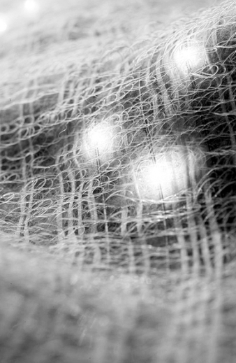 MEMS封裝錫膏焊料深圳福英達分享：柔性傳(chuan) 感器與(yu) 服裝的碰撞